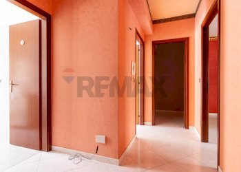 Hall / corridoio - Appartamento via Roma
 
364, Misterbianco - foto 27