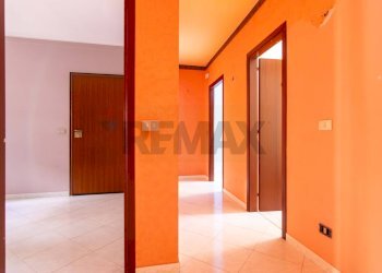 Hall / corridoio - Appartamento via Roma
 
364, Misterbianco - foto 29