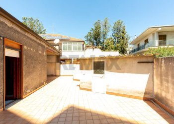 Terrazza - Casa semi indipendente Via del Canalicchio
1, Tremestieri Etneo - foto 25