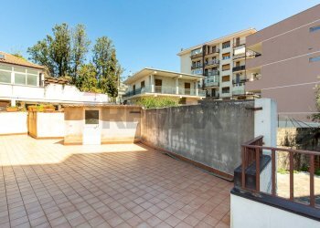 Terrazza - Casa semi indipendente Via del Canalicchio
1, Tremestieri Etneo - foto 27