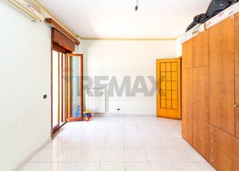 Stanza vuota - Casa semi indipendente Via del Canalicchio
1, Tremestieri Etneo - foto 32