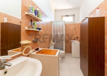 Bagno - Casa semi indipendente Via del Canalicchio
1, Tremestieri Etneo - foto 43