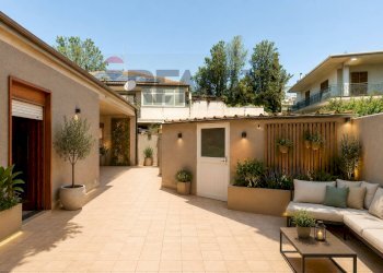 Terrazza - Casa semi indipendente Via del Canalicchio
 
1, Tremestieri Etneo - foto 28