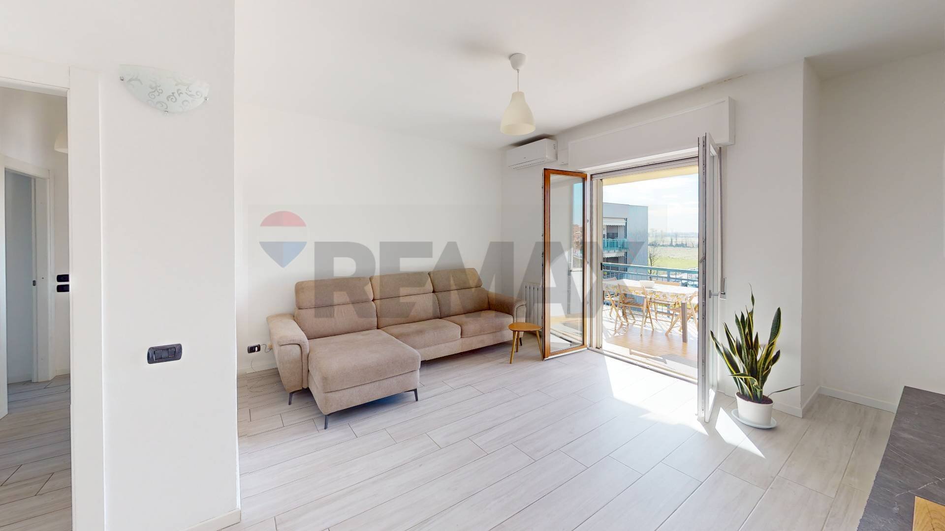 Soggiorno - Three-room apartment Via John Fitzgerald Kennedy
 
2, Cassina de' Pecchi - photo 2