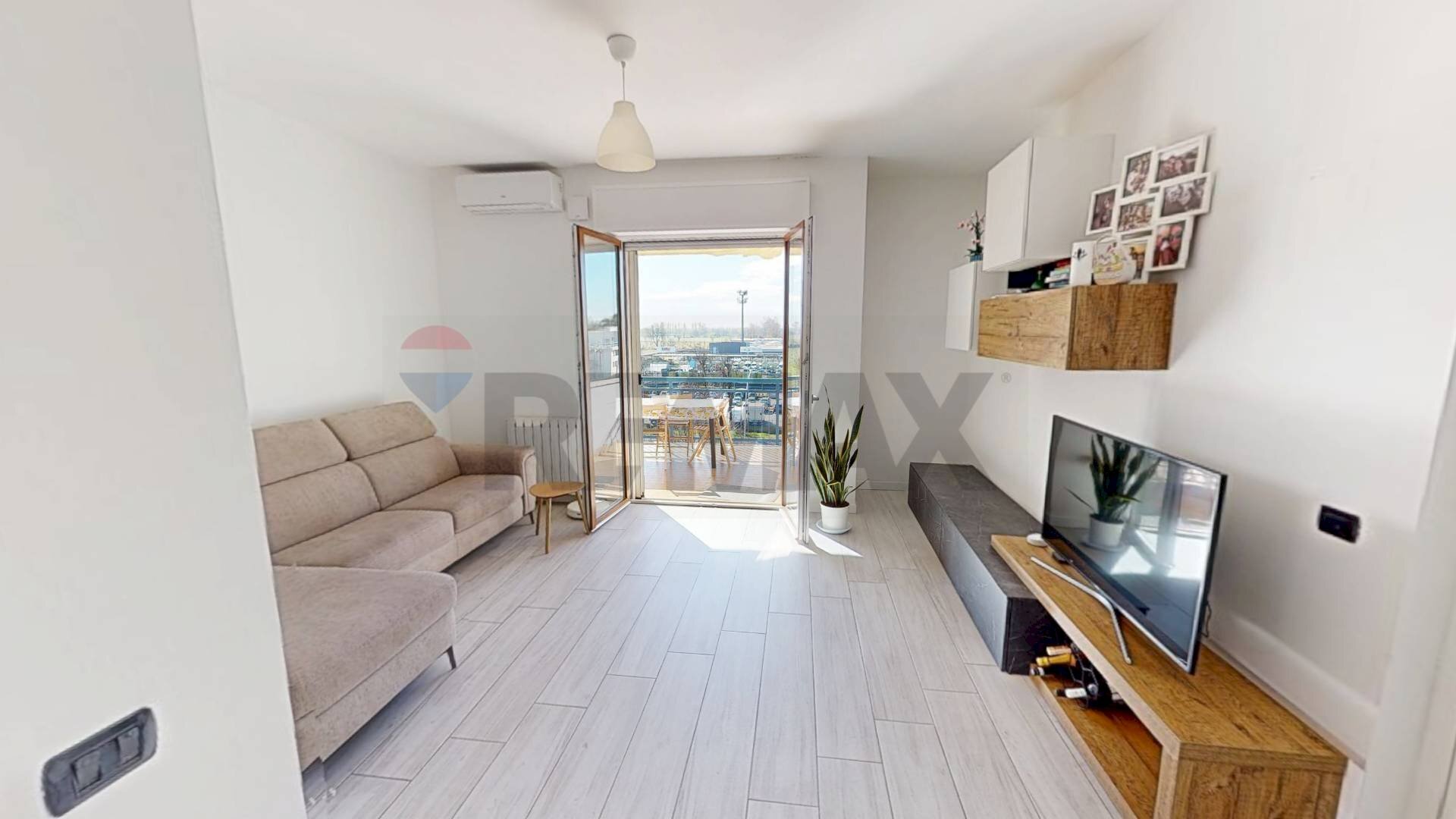 Soggiorno - Three-room apartment Via John Fitzgerald Kennedy
 
2, Cassina de' Pecchi - photo 3