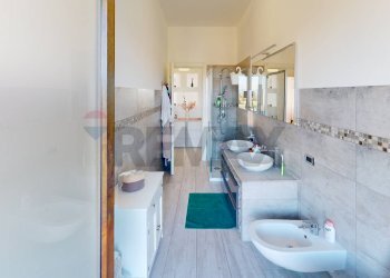 Bagno - Three-room apartment Via John Fitzgerald Kennedy
2, Cassina de' Pecchi - photo 22