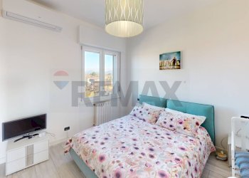 Camera / camera da letto - Three-room apartment Via John Fitzgerald Kennedy
2, Cassina de' Pecchi - photo 27