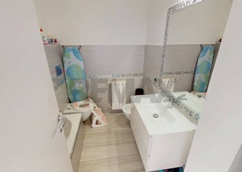 Bagno - Three-room apartment Via John Fitzgerald Kennedy
2, Cassina de' Pecchi - photo 29