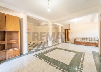 Ricezione / Lobby - Casa semi indipendente Via Fosso della Castelluccia
 
82, Roma - foto 4