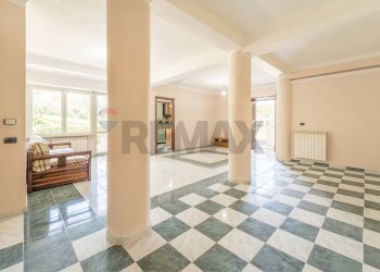 Stanza vuota - Casa semi indipendente Via Fosso della Castelluccia
 
82, Roma - foto 11