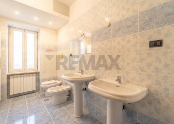 Bagno - Casa semi indipendente Via Fosso della Castelluccia
 
82, Roma - foto 15