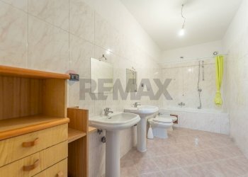 Bagno - Casa semi indipendente Via Fosso della Castelluccia
 
82, Roma - foto 23