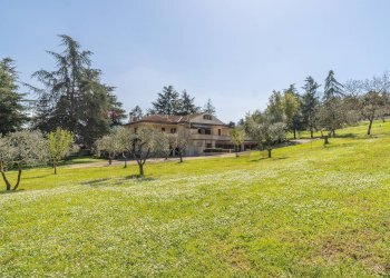 Giardino - Casa semi indipendente Via Fosso della Castelluccia
 
82, Roma - foto 33