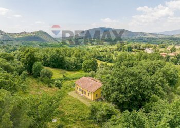 Vista delle montagne - Rustic VIA SANTA MARIA DELLE GRAZIE
 
18, Scandriglia - photo 2