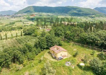 Vista delle montagne - Rustic VIA SANTA MARIA DELLE GRAZIE
 
18, Scandriglia - photo 9