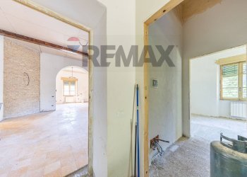 Hall / corridoio - Rustic VIA SANTA MARIA DELLE GRAZIE
 
18, Scandriglia - photo 59