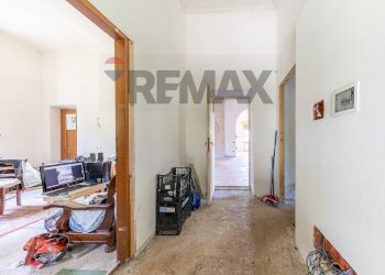 Hall / corridoio - Rustic VIA SANTA MARIA DELLE GRAZIE
 
18, Scandriglia - photo 68