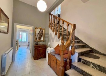 Scale - Casa indipendente Via Cicogna
 
63, Terranuova Bracciolini - foto 8