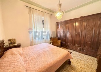 Camera / camera da letto - Casa indipendente Via Cicogna
 
63, Terranuova Bracciolini - foto 19