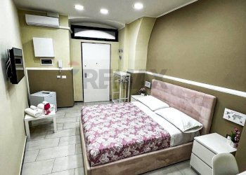 Camera / camera da letto - Casa semi indipendente via abate ferrara
 
55, Catania - foto 2