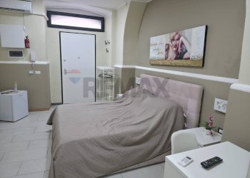 Camera / camera da letto - Casa semi indipendente via abate ferrara
 
55, Catania - foto 5