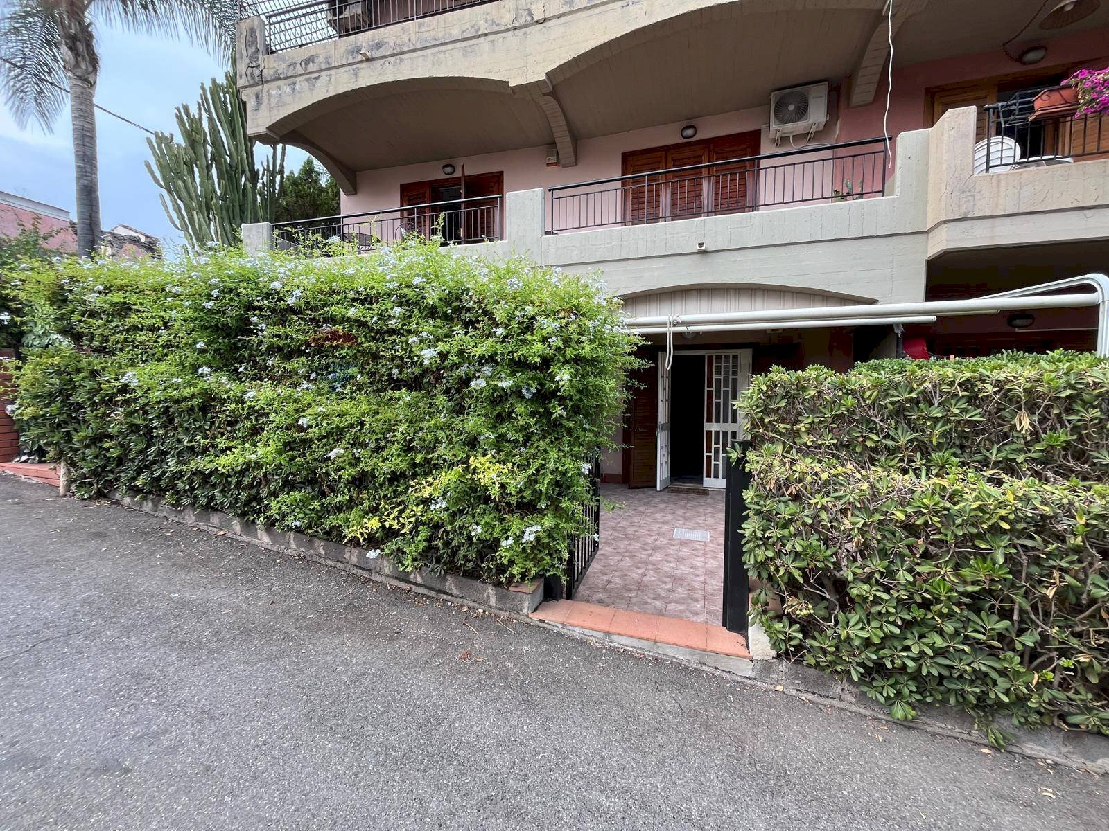 Casa all\'aperto - Appartamento Via della Fiera Franca - Capomulini
 
23, Acireale - foto 3