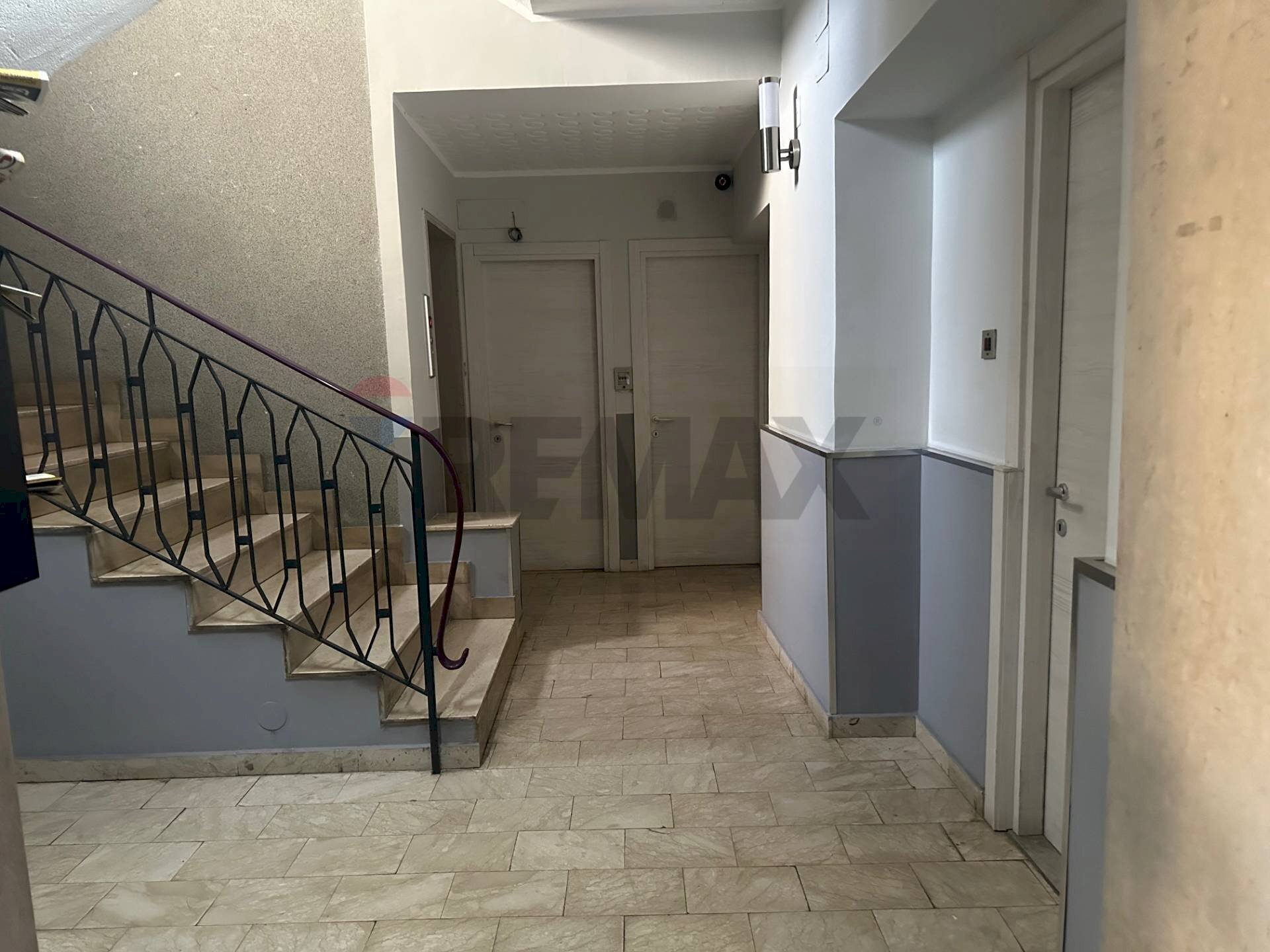 Hall / corridoio - Appartamento Via Noviziato Casazza
 
58, Messina - foto 3