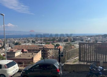 Edificio all\'aperto - Appartamento Via Noviziato Casazza
 
58, Messina - foto 2