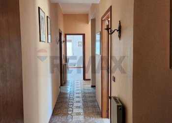 Hall / corridoio - Appartamento Via Longano
 
37, Barcellona Pozzo di Gotto - foto 2