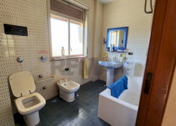 Bagno - Appartamento Via Longano
 
37, Barcellona Pozzo di Gotto - foto 11