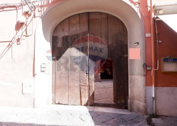 Portone esterno - Semi-detached Villa Caserta - photo 4