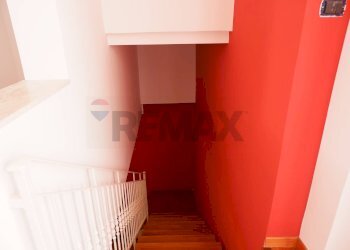 Scale - Semi-detached Villa Caserta - photo 41