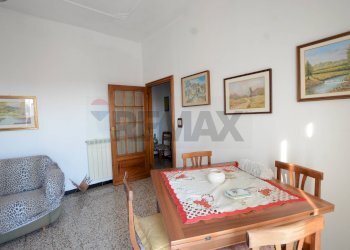 Sala da pranzo - Four-room apartment Vado Ligure - photo 5