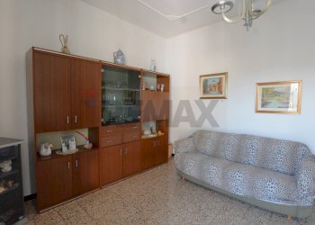 Soggiorno - Four-room apartment Vado Ligure - photo 10