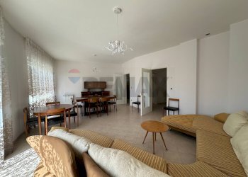 Sala da pranzo - Three-room apartment L'Aquila - photo 6