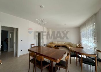 Sala da pranzo - Three-room apartment L'Aquila - photo 8