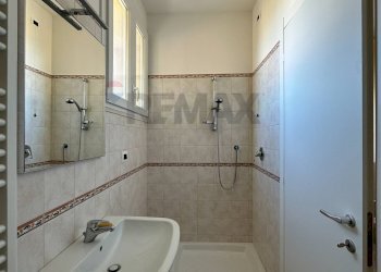 Bagno - Three-room apartment L'Aquila - photo 25