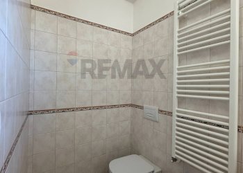 Bagno - Three-room apartment L'Aquila - photo 26