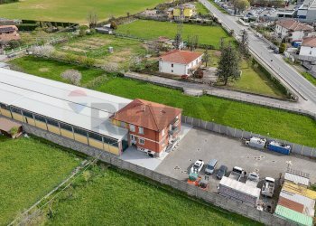 Casa all\'aperto - Stabile - Palazzo Via Bergamo
 
13, Pontirolo Nuovo - foto 1