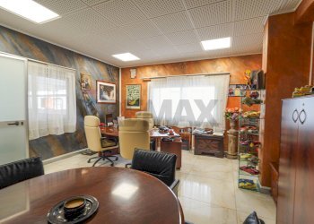 Ufficio - Stabile - Palazzo Via Bergamo
 
13, Pontirolo Nuovo - foto 11
