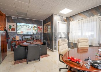 Sala da pranzo - Stabile - Palazzo Via Bergamo
 
13, Pontirolo Nuovo - foto 12