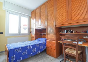 Camera / camera da letto - Stabile - Palazzo Via Bergamo
 
13, Pontirolo Nuovo - foto 23