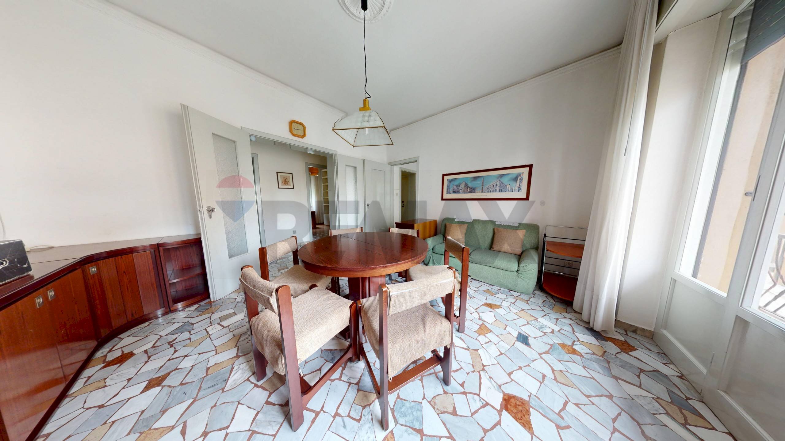 Sala da pranzo - Appartamento Piazzetta Nostro Tetto
 
15, Vicenza - foto 2