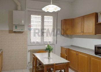 Cucina - Casa semi indipendente VIA LUIGI SOTTINI
 
8, Cressa - foto 7