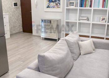 Soggiorno - Three-room apartment Via Celestino Peroglio
 
3, Vercelli - photo 2