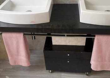 Bagno - Three-room apartment Via Celestino Peroglio
 
3, Vercelli - photo 9