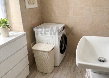 Lavanderia - Three-room apartment Via Celestino Peroglio
 
3, Vercelli - photo 10