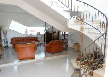 interno villa grande - Casa semi indipendente Località Macchia di Mauro
 
16, Vieste - foto 11