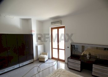 camera da letto - Casa semi indipendente Località Macchia di Mauro
 
16, Vieste - foto 22