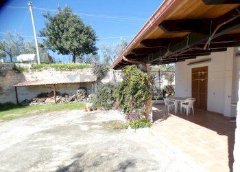 esterno - Casa semi indipendente Località Macchia di Mauro
 
16, Vieste - foto 34